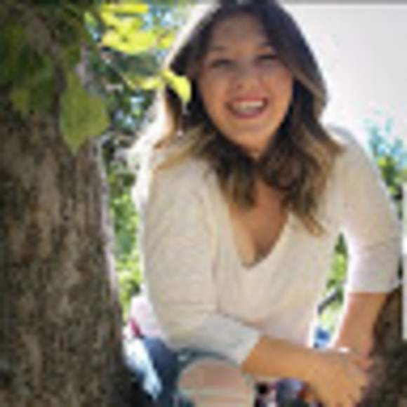 Meet your Posher, Aimee - Picture 1 of 1